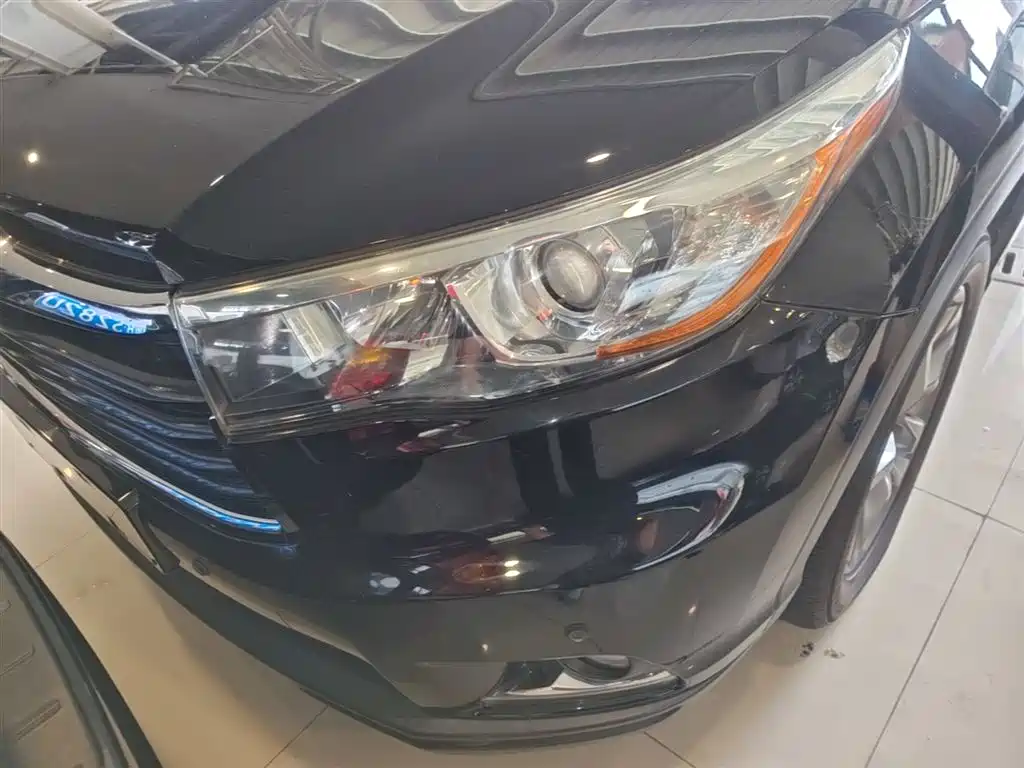 Toyota Highlander 2017 2.0T 4WD Premium 7-Seater фото 24