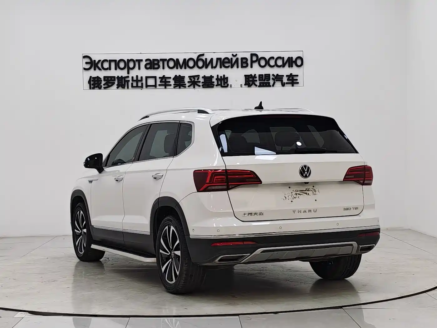 Volkswagen Tharu 2022 280TSI FWD Flagship Edition фото 4