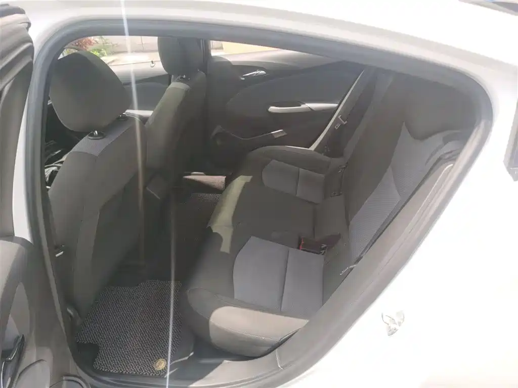 Chevrolet Cruze 2018 Redline 320 Automatic Pioneer Edition фото 17