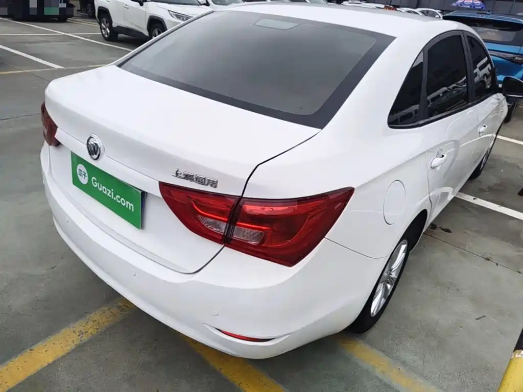 Buick Excelle 2015 15N Automatic Progressive фото 7