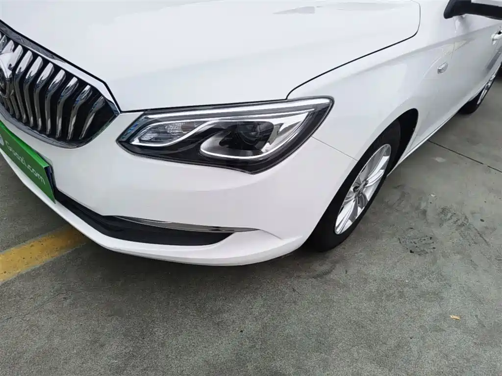 Buick Excelle 2015 15N Automatic Progressive фото 24