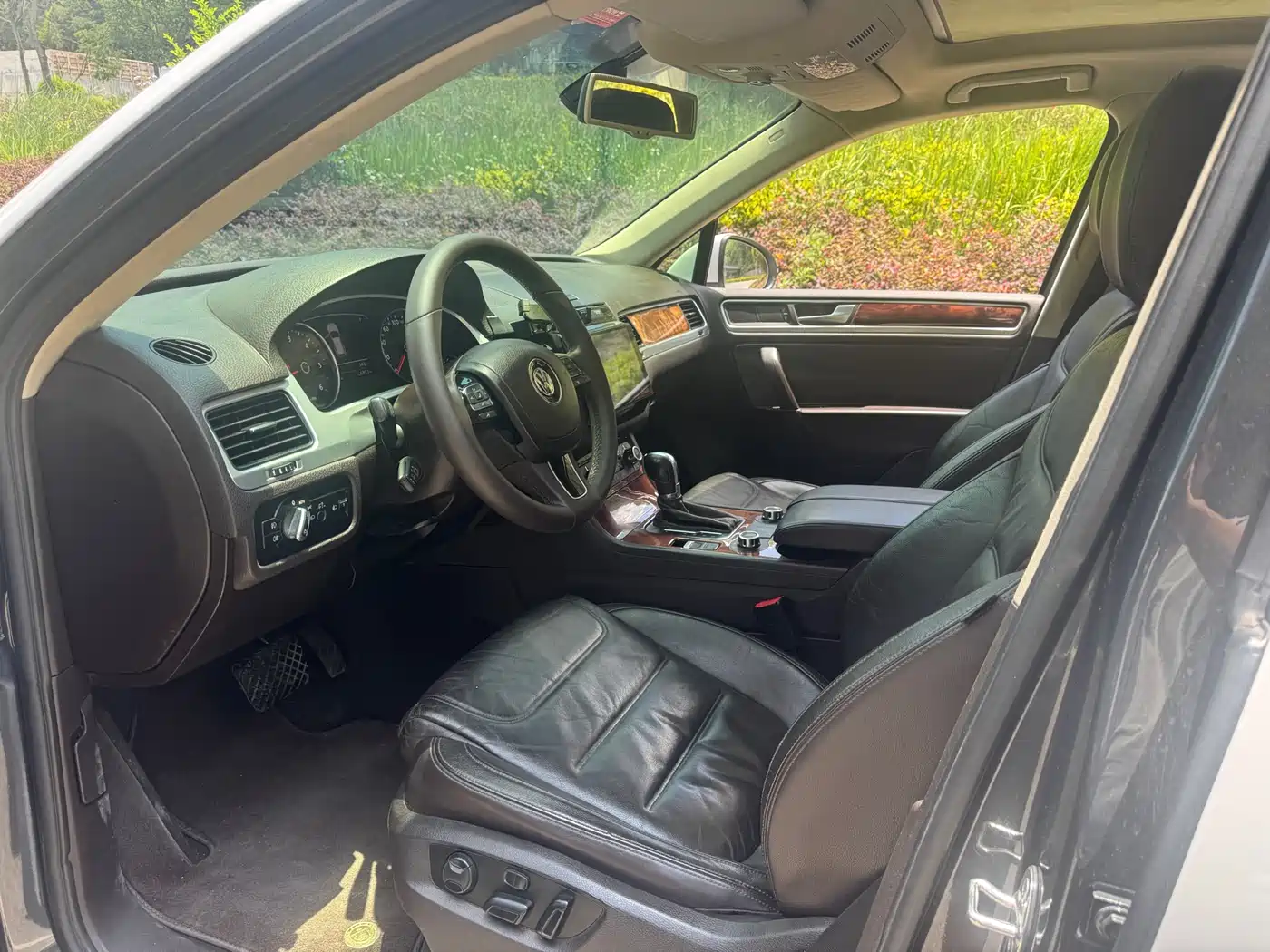Volkswagen Touareg 2011 3.0TDI Diesel Standard фото 5