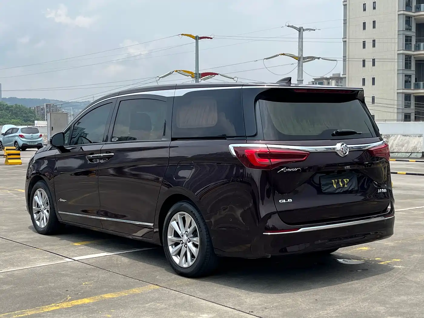 Buick GL8 2020 Avenir Six-Seat Elegance Edition фото 14