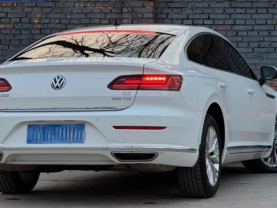 Volkswagen FAW-Volkswagen CC 2020 330TSI Glamour Version China VI фото 9