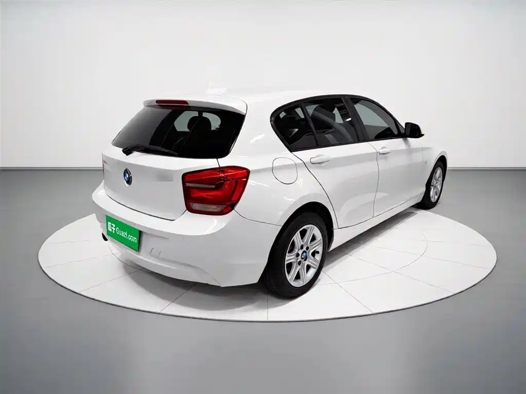 BMW 1 Series (Import) 2013 Facelift 116i Leading Model фото 7