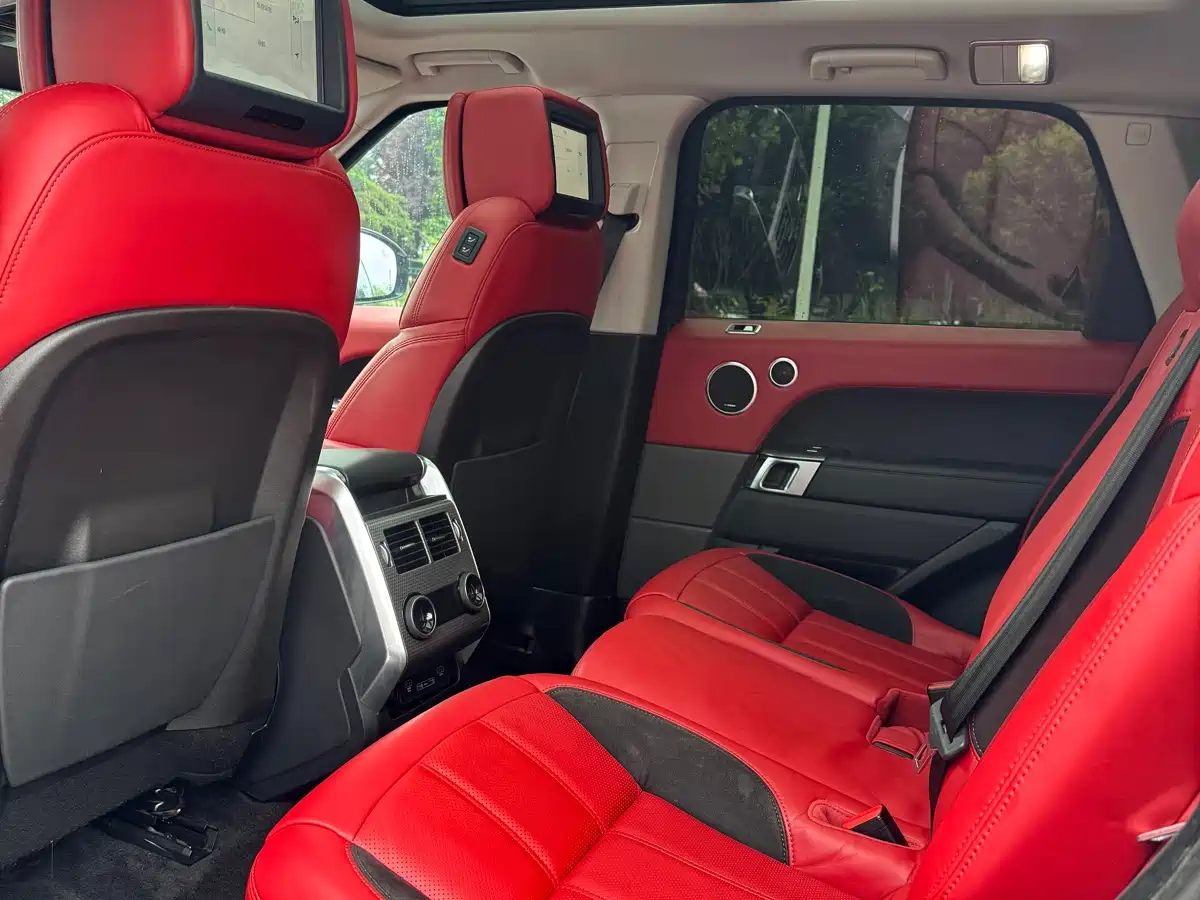 Land Rover Range Rover Sport 2020 3.0 L6 HSE DYNAMIC фото 9