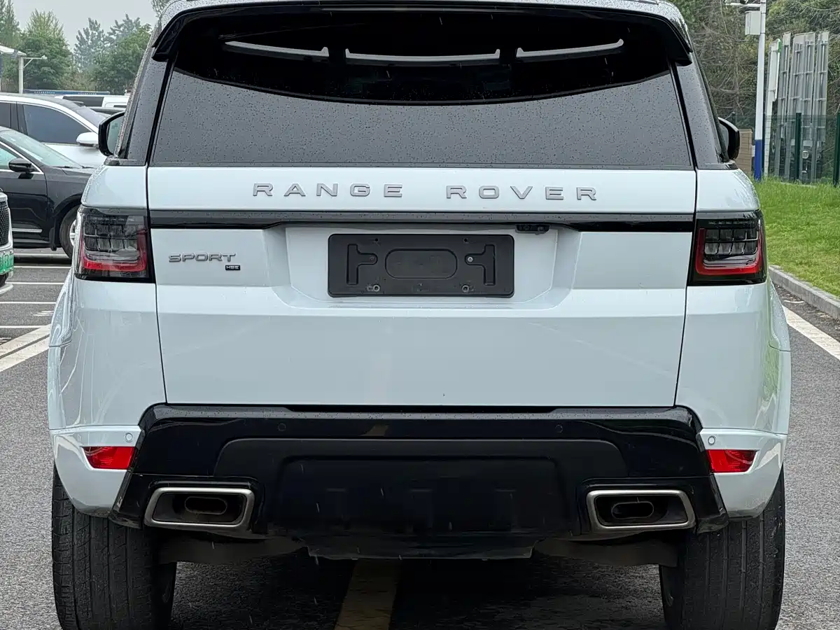 Land Rover Range Rover Sport 2020 3.0 L6 HSE DYNAMIC фото 5