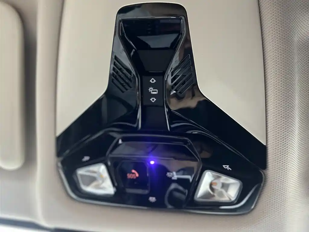 BMW X1 2023 sDrive20Li X Design Package фото 17