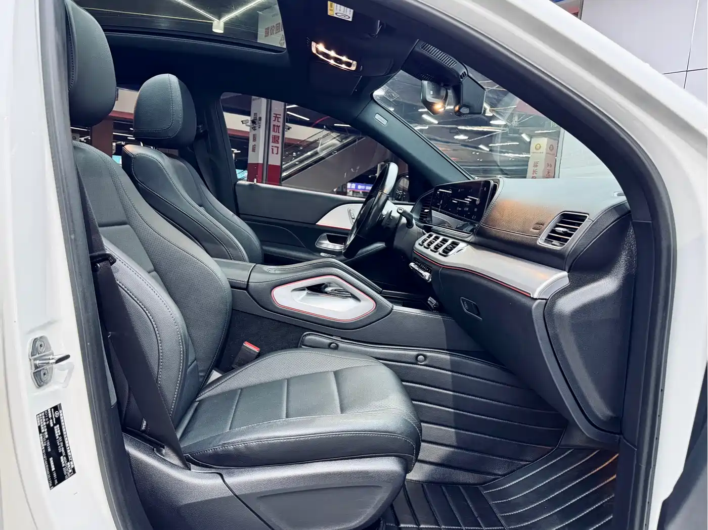 Mercedes-Benz GLE Coupe 2020 GLE 350 4MATIC Coupe SUV Fashion фото 18