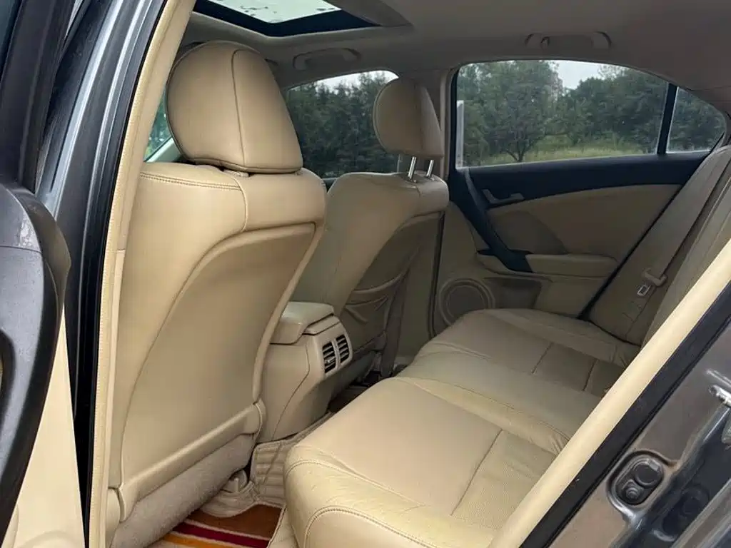 Honda Spirior 2012 2009 Model 2.4L Luxury Edition