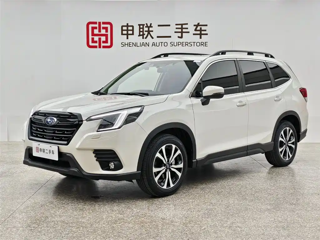 SUBARU FORESTER 2024
