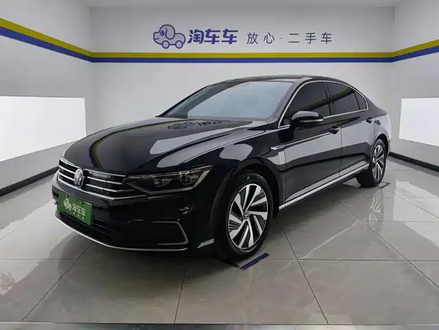 Volkswagen Magotan GTE Plug-in Hybrid 2022 GTE Luxury — фото 1
