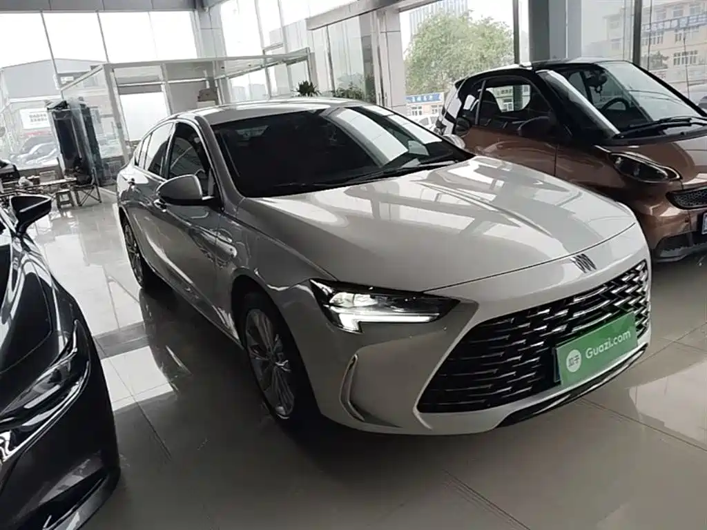 Buick Regal 2024 Model 28T Premium фото 4