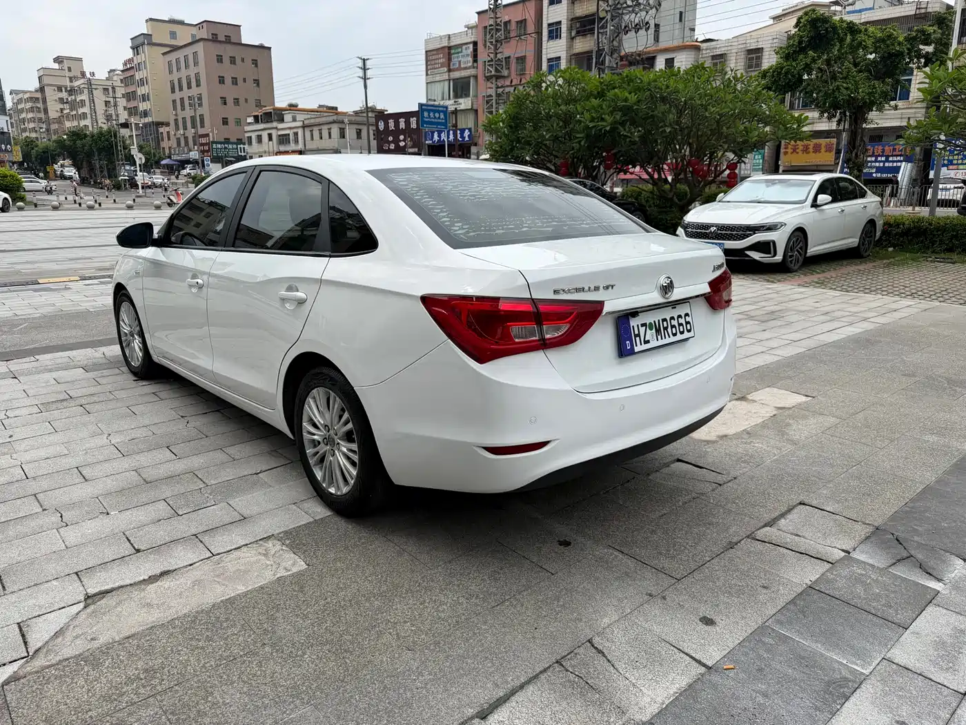Buick Excelle 2015 15N Automatic Luxury фото 9