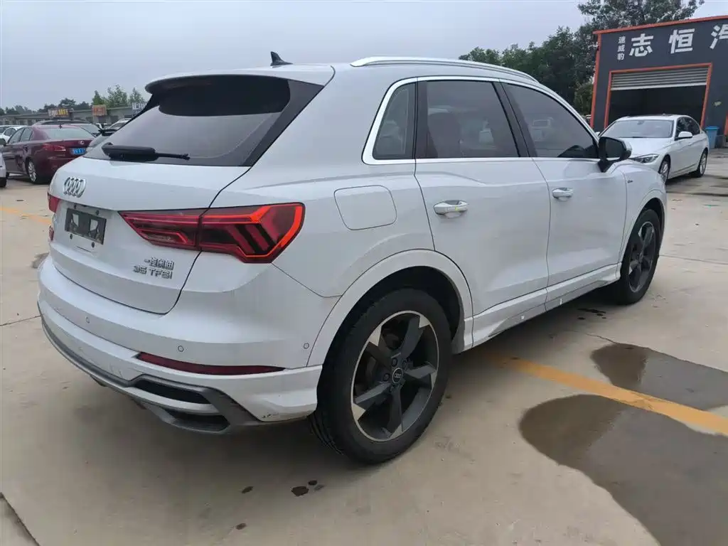 Audi Q3 2022 35 TFSI Fashion Dynamic фото 12