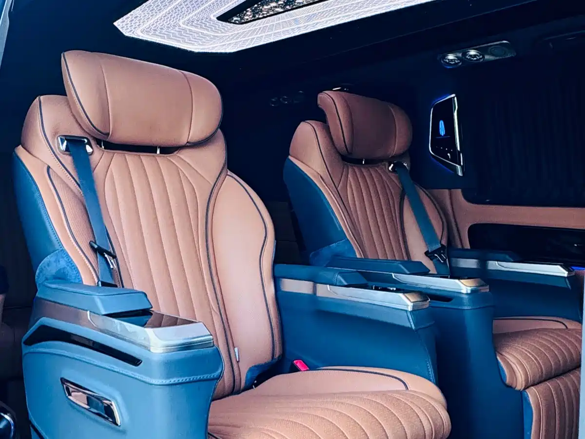 MERCEDES-BENZ VITO