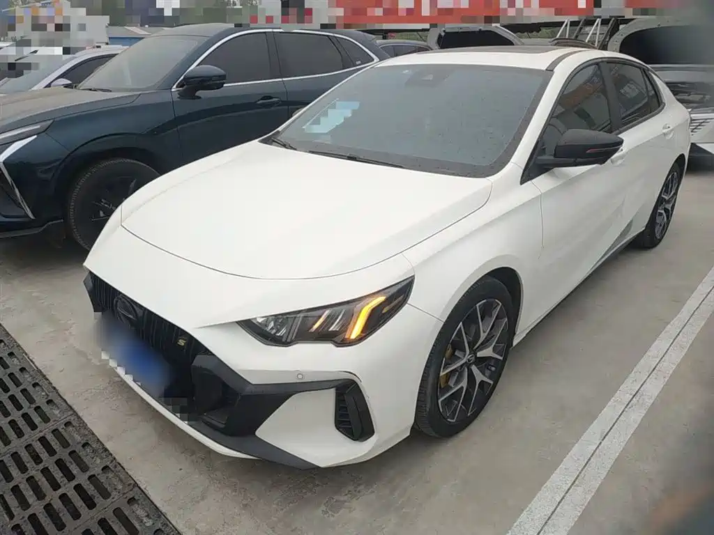 GAC Trumpchi Emkoo 2021 270T DCT J16 Edition
