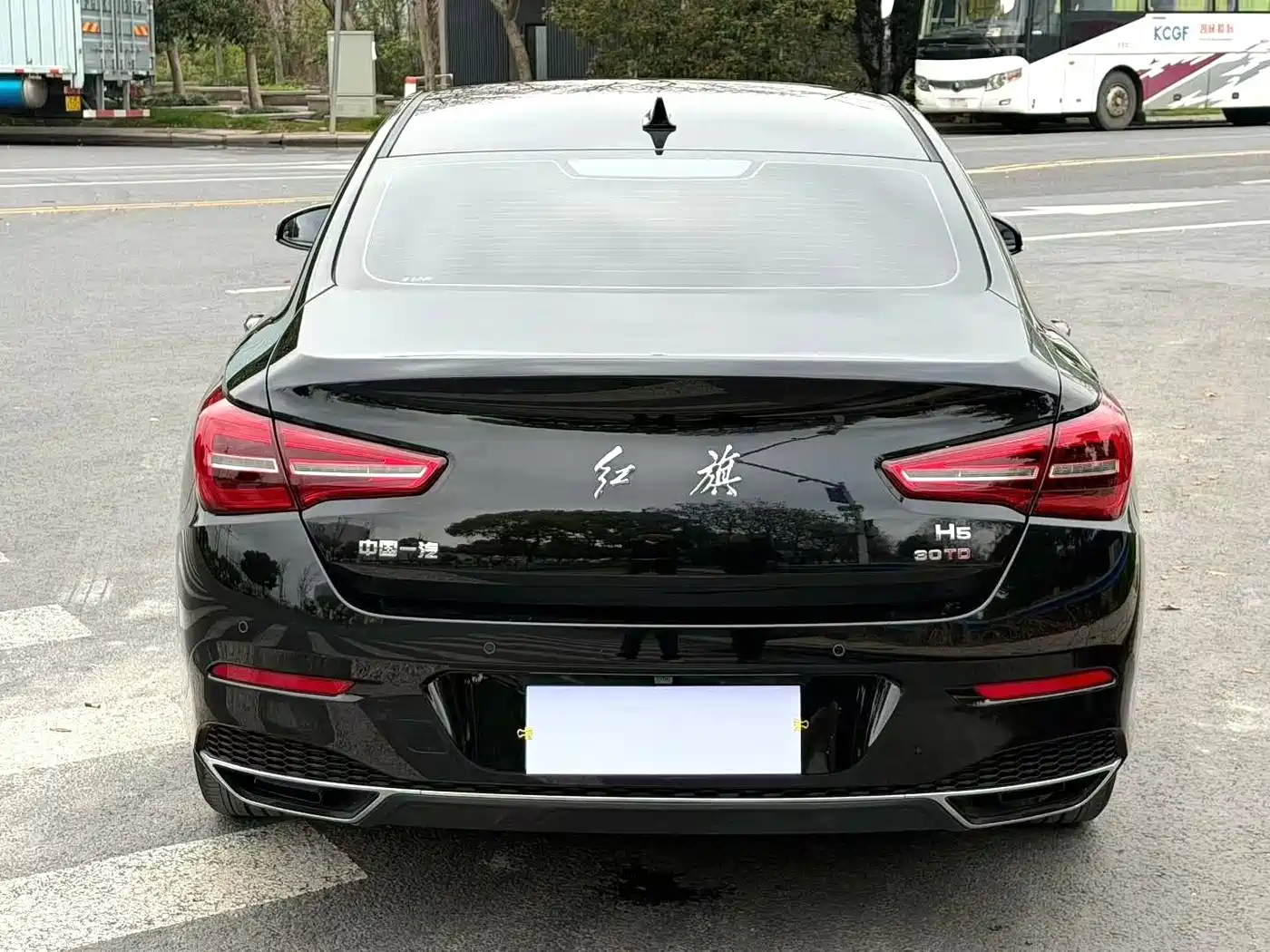 Hongqi H5 2020 1.5T DCT Qi Rhythm Edition фото 8