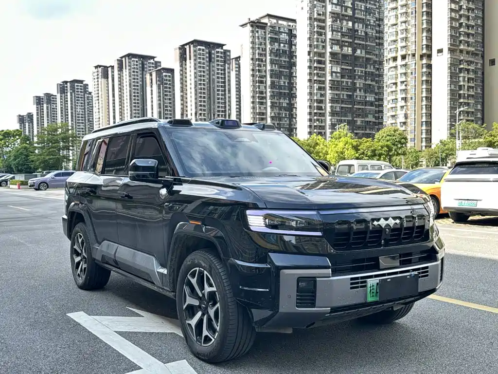 Fang Cheng Bao Leopard 8 2025 2025 Zhiyong Flagship Drone Edition 6-Seater