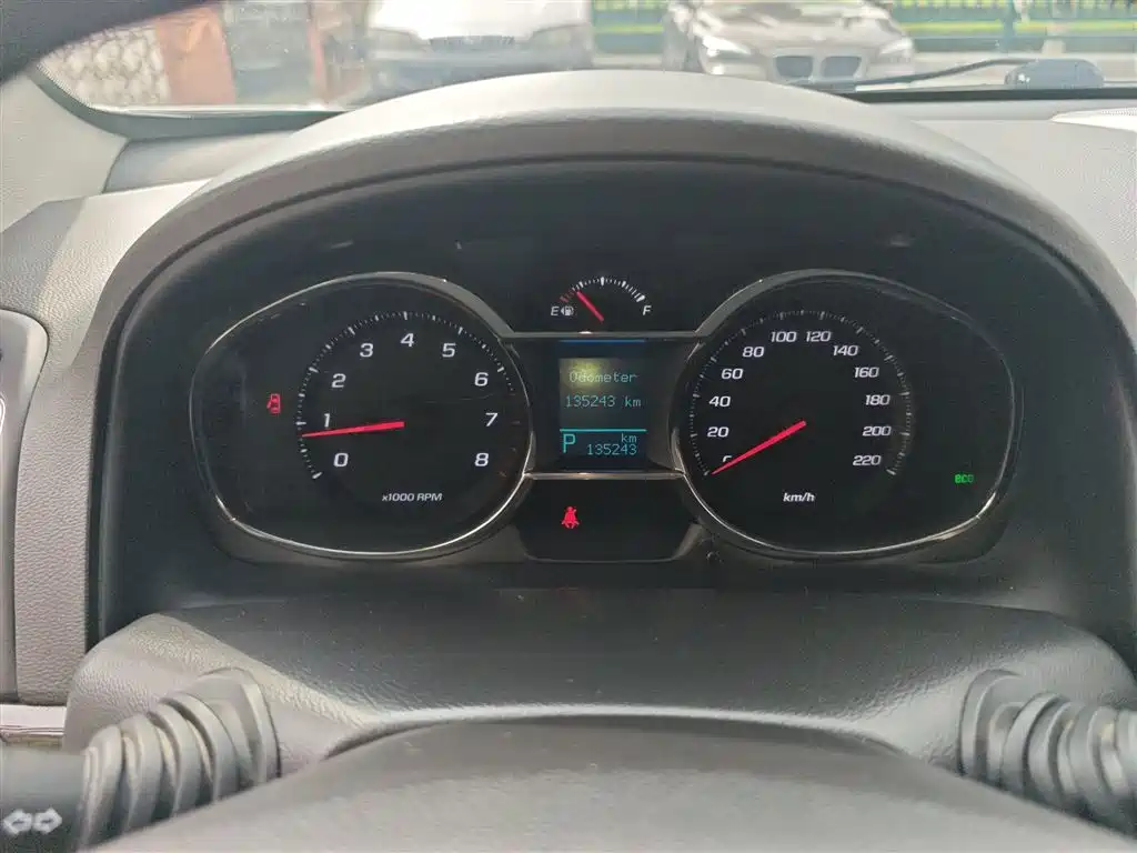 Chevrolet Captiva 2017 2.4L 2WD Luxury Edition 7-Seater фото 11