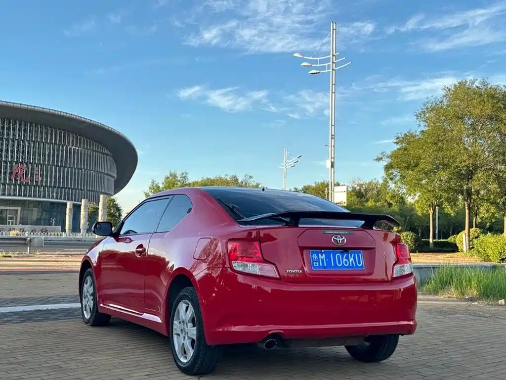 Toyota Zelos 2012 2011 2.5L Luxury Edition