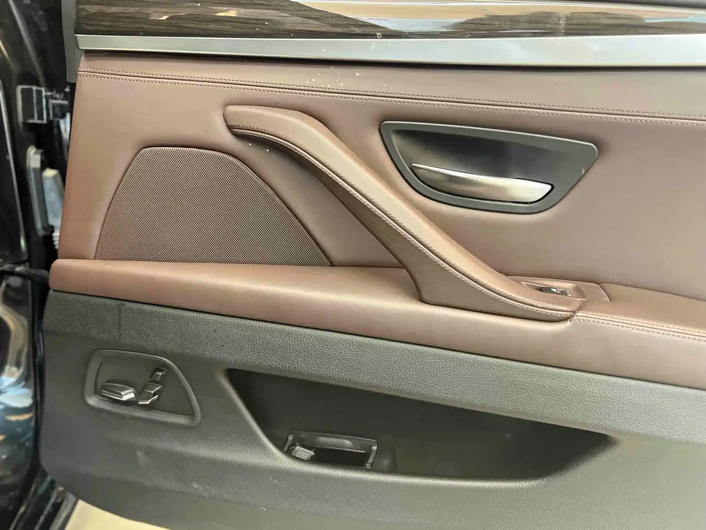 BMW 5 Series 2017 525Li Luxury Design Package фото 26