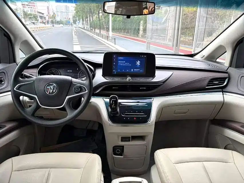 Buick GL8 2022 Land Business Class 652T Comfort фото 5
