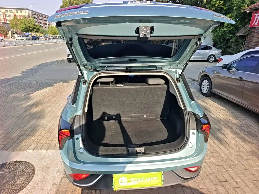 Nezha Auto Nezha V 2023 2022 Trend 400 Lite
