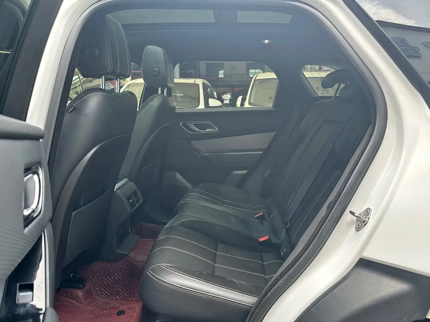Land Rover Range Rover Velar 2018 P250 S фото 9