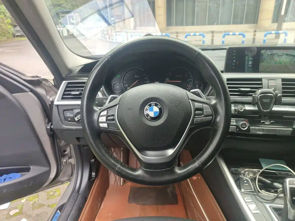 Фото 7 - BMW 3 Series