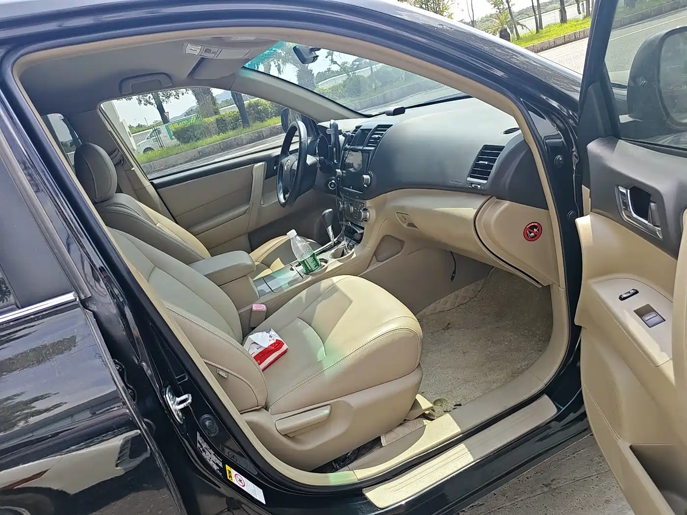 Toyota Highlander 2012 2.7L 2WD 5-seater Elite Edition фото 5