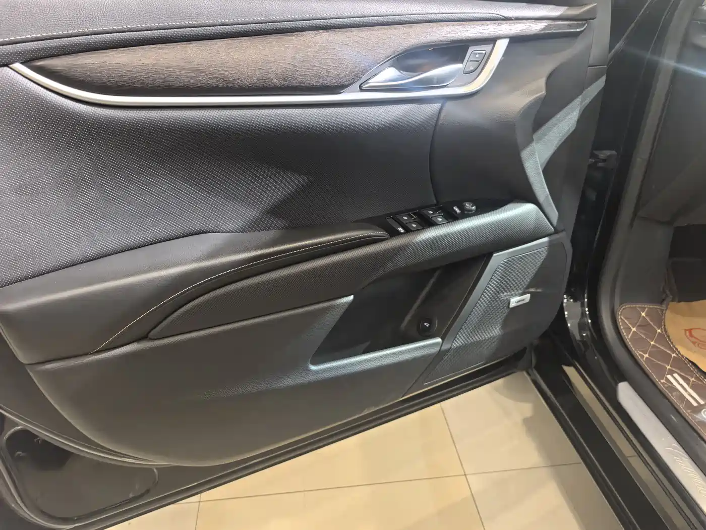 Cadillac XTS 2018 28T Elite фото 14