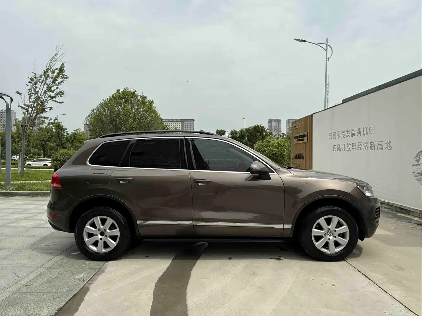 Volkswagen Touareg 2014 3.0TSI New Edge Edition фото 8