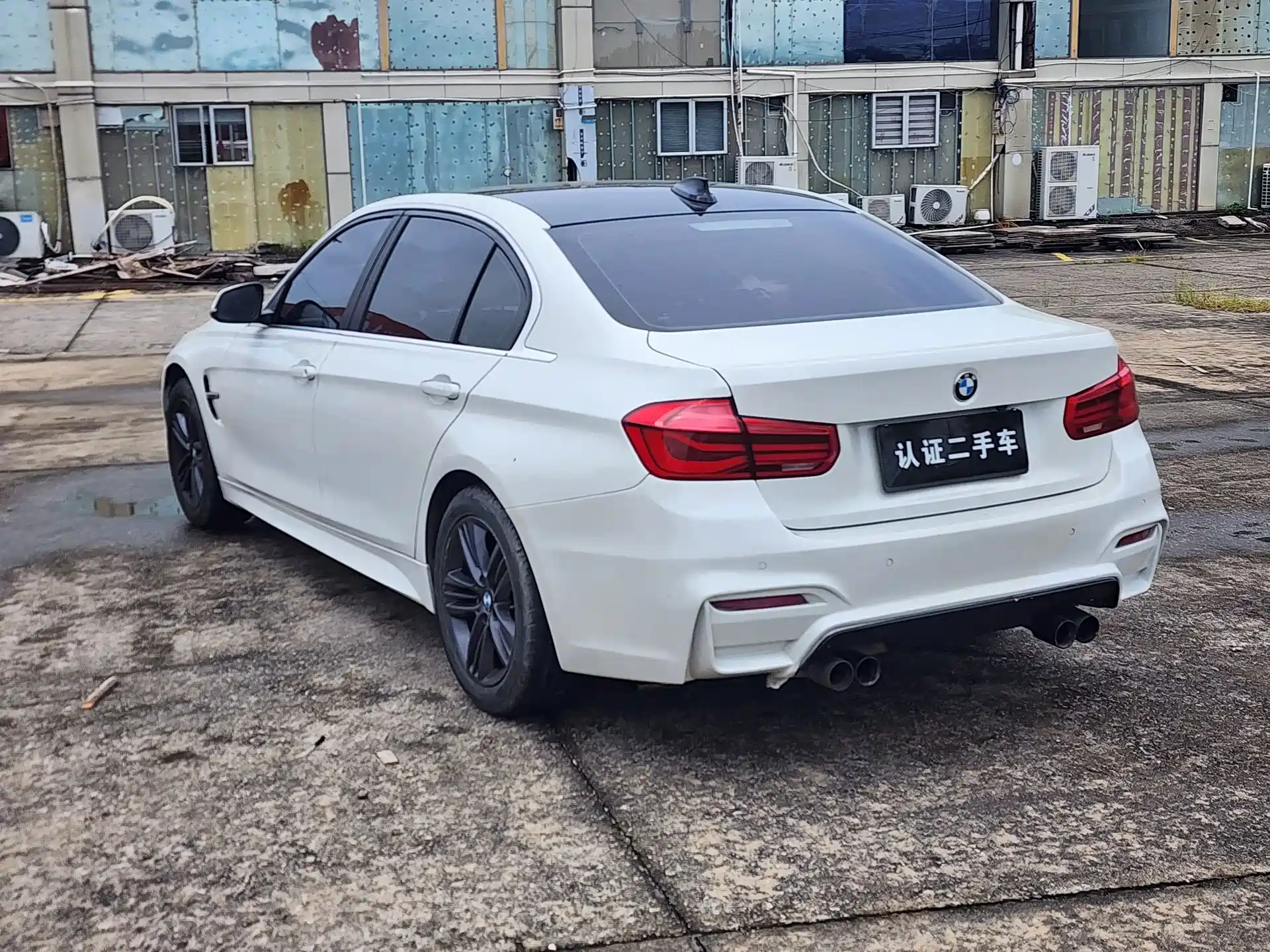 Фото 8 - BMW 3 Series
