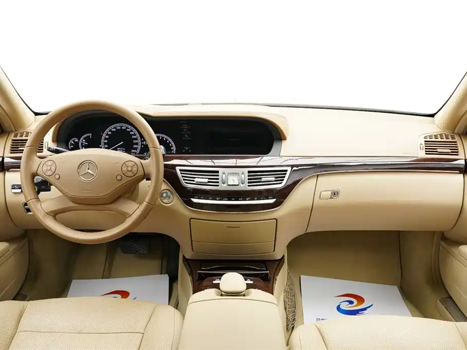Mercedes-Benz S-Class 2011 S 350 L CGI фото 15