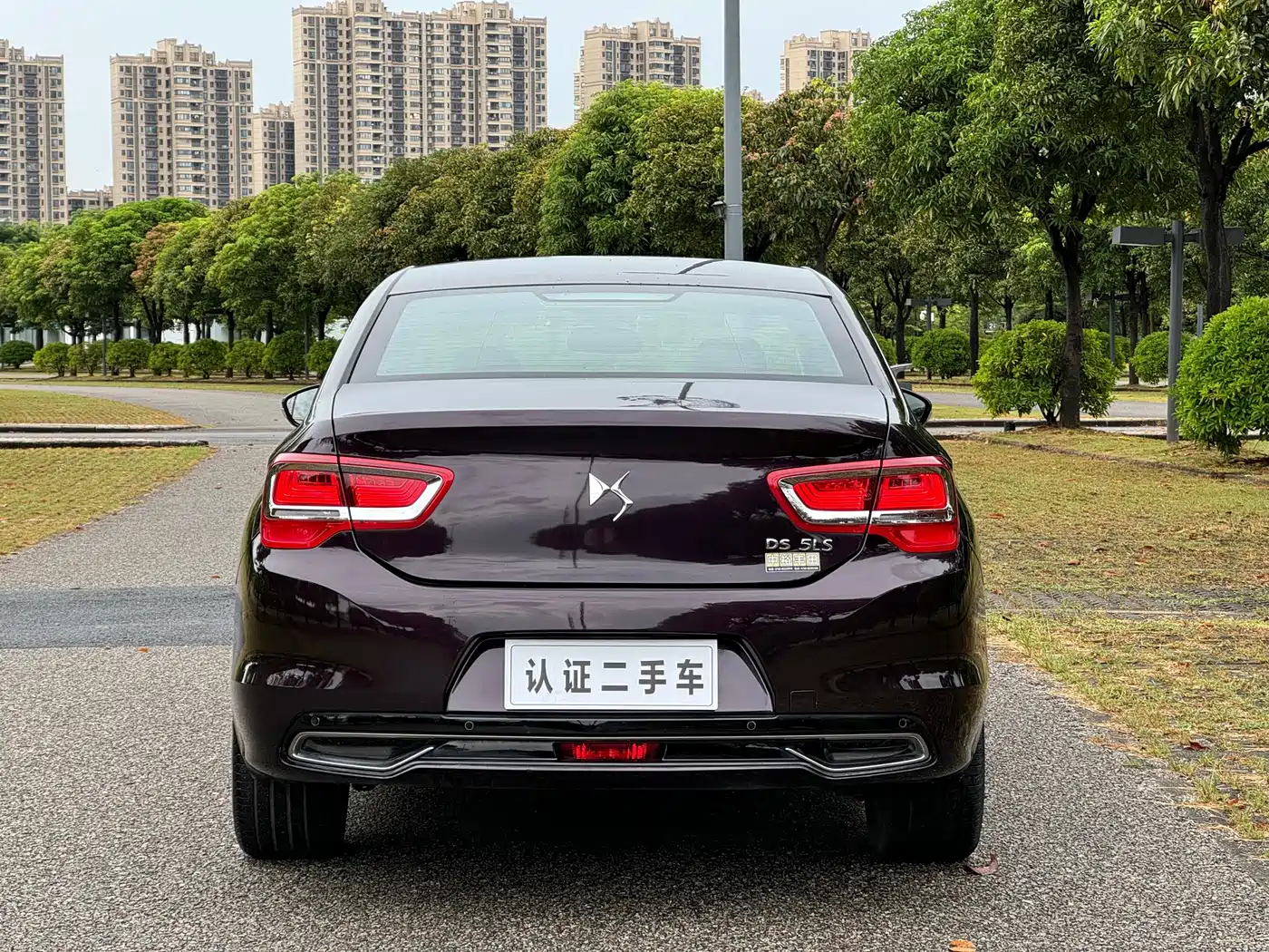 DS 5LS 2017 2016 1.6T Elegant Edition THP160