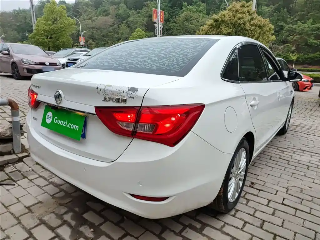 Buick Excelle 2017 15N Manual Elite фото 7