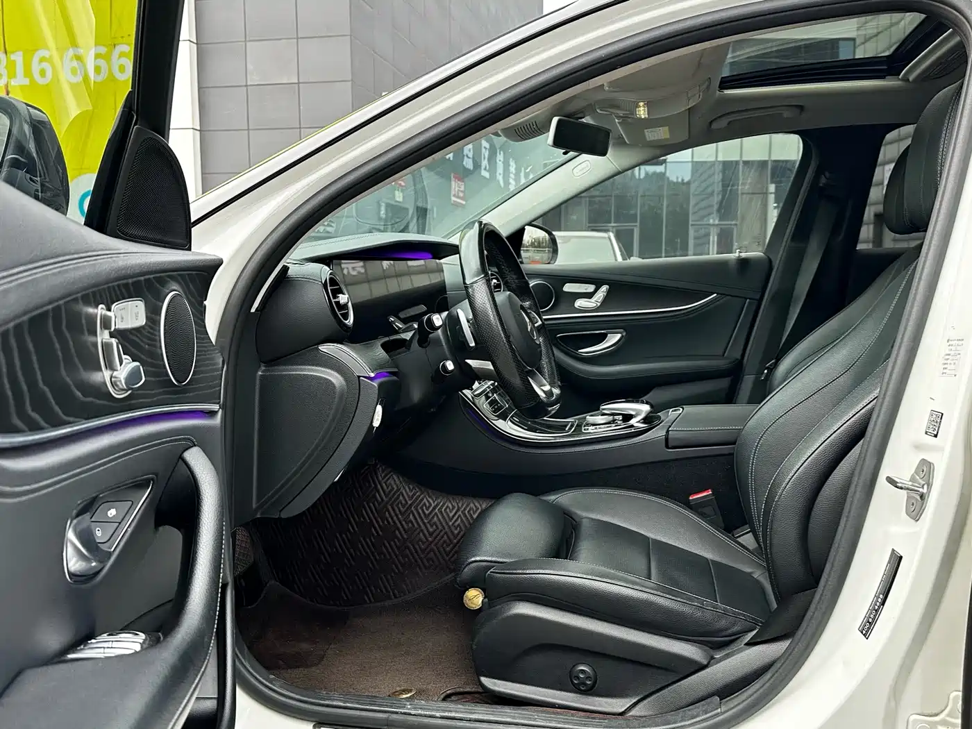 Mercedes-Benz E-Class 2017 E 200 L 4MATIC фото 4