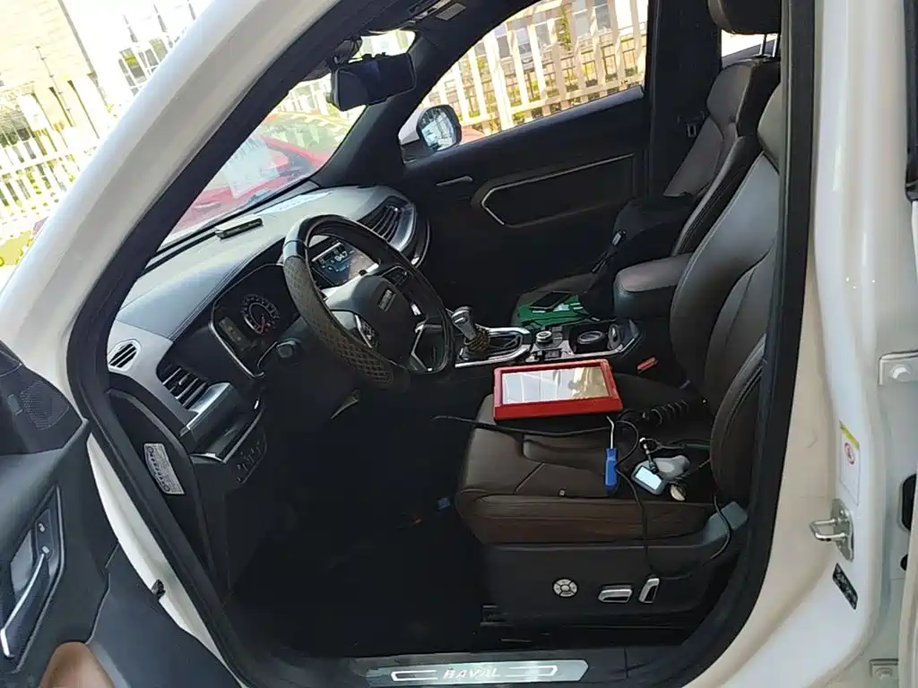 Фото 15 - Haval H6
