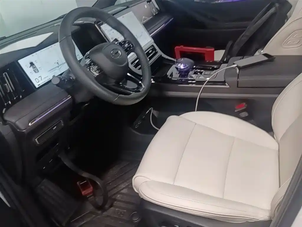 GAC Trumpchi Trumpchi M8 2023 Model Master Series 400T Flagship Edition фото 15