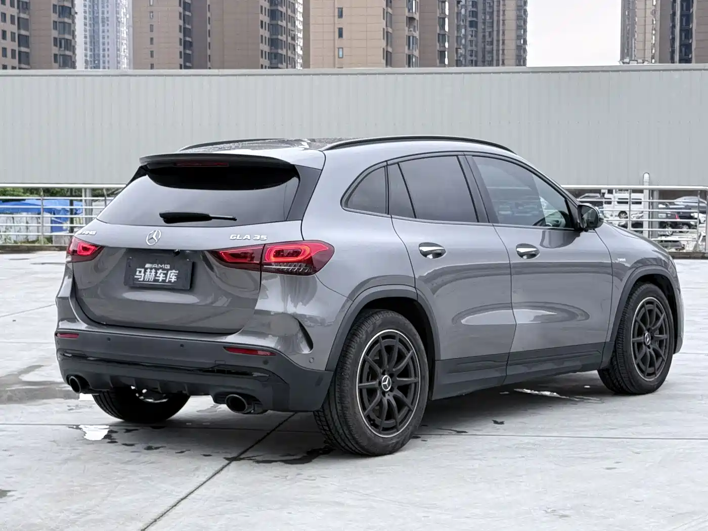 MERCEDES-BENZ GLA AMG