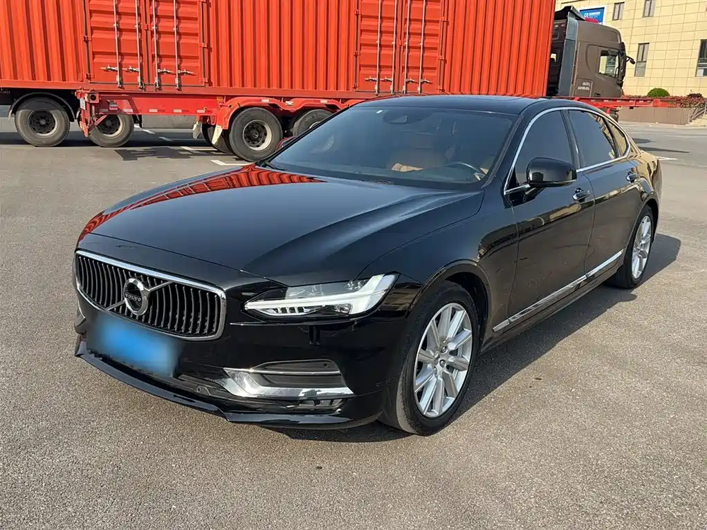 Volvo S90 2020 T5 Momentum Luxury Edition