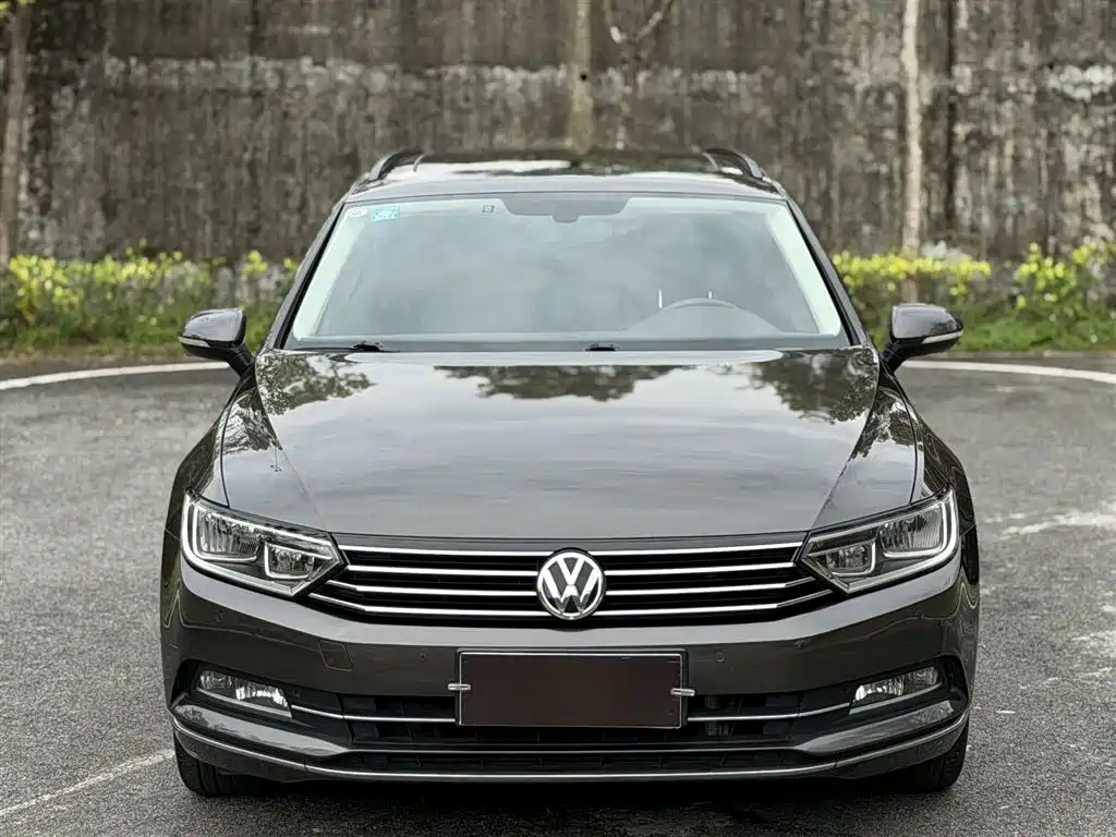Volkswagen Weilan 2016 380TSI 2WD Comfort Edition фото 2
