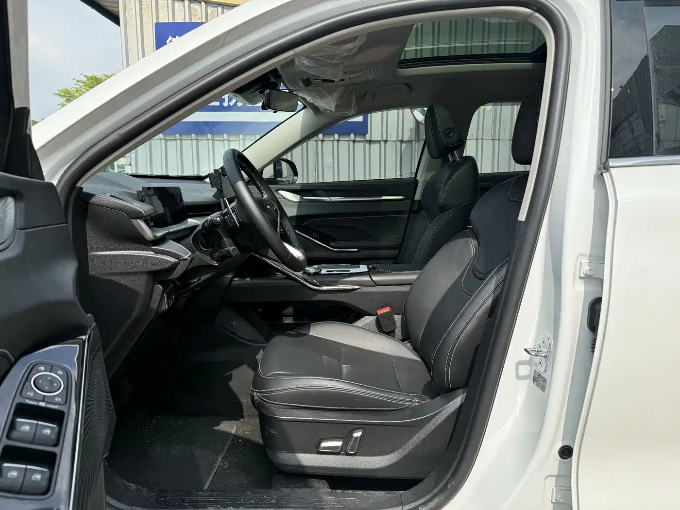 Haval H6 2024 Model 1.5T 2WD Classic Edition фото 8