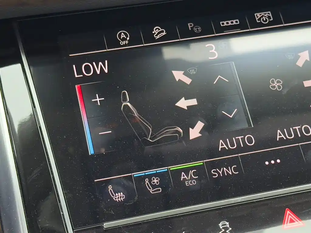 Audi Q7 2023 55 TFSI quattro S line Sport фото 15