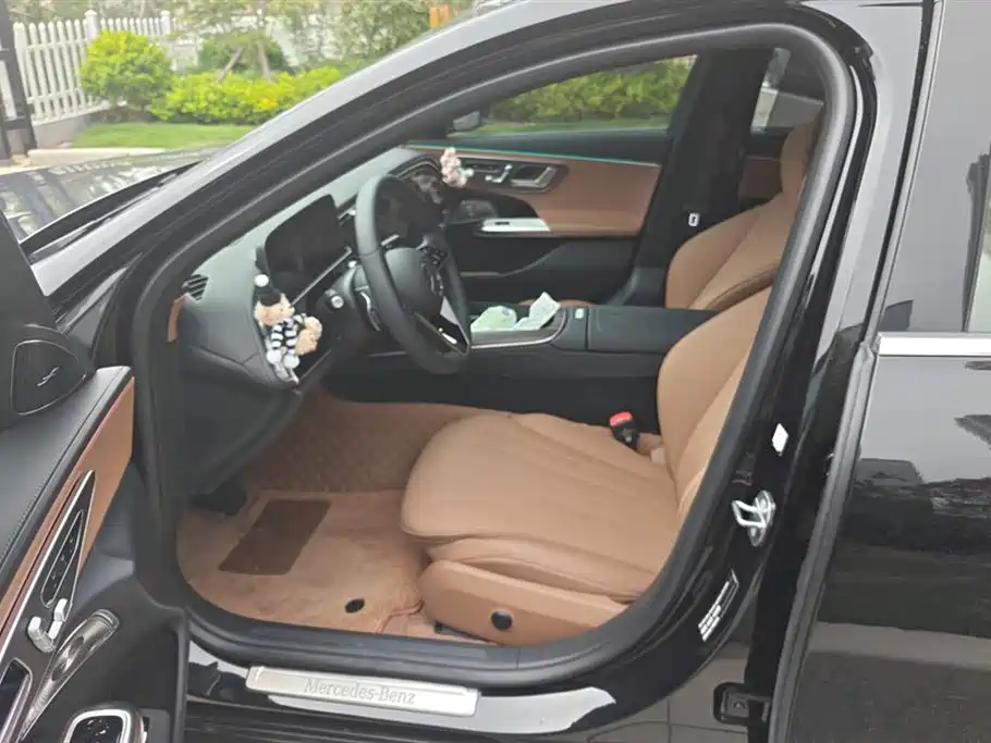Mercedes-Benz E-Class 2025 E 300 L Premium фото 9