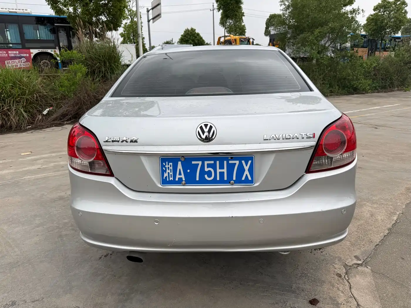 Volkswagen Lavida 2011 1.4TSI DSG Pinxuan Edition фото 6
