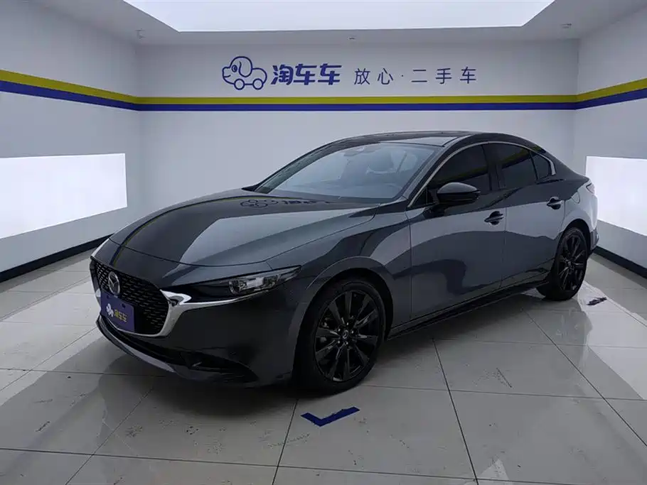 Mazda 3 Axela 2022 2.0L Automatic Premium Black Edition