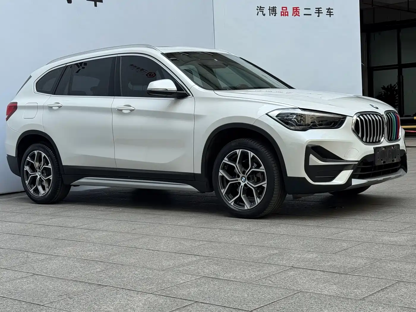 BMW X1 2020 sDrive20Li Premium Edition фото 3