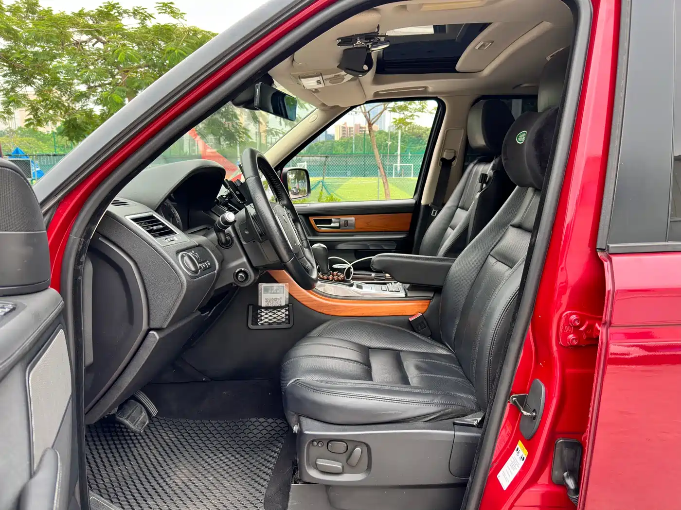 Land Rover Range Rover Sport 2011 3.0 TDV6 Diesel фото 7
